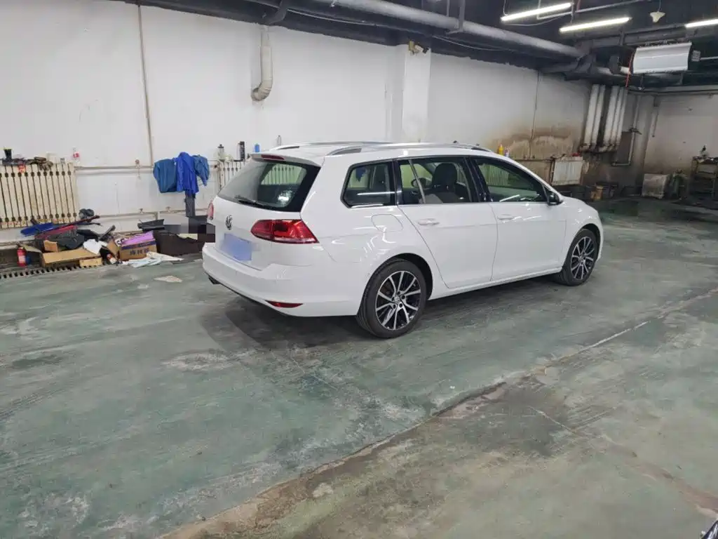 Volkswagen Golf 2014 1.4TSI Luxury