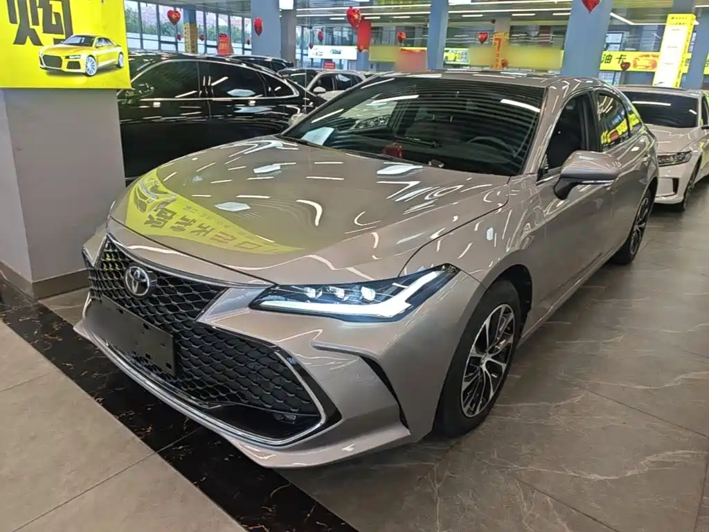 Toyota Avalon — миниатюра 2