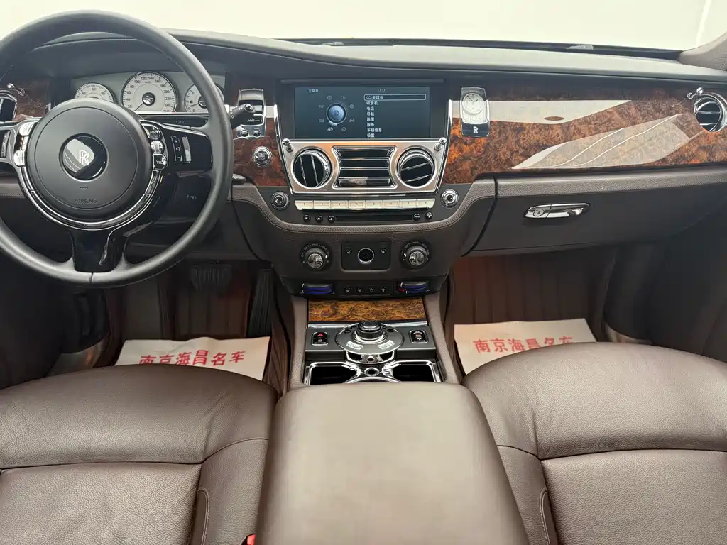 Rolls-Royce Ghost 6.6T Standard Edition, фото 5