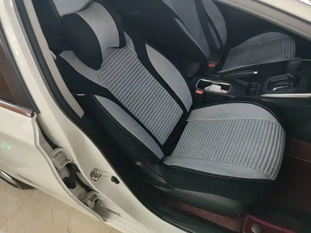 Nissan Sylphy — миниатюра 25