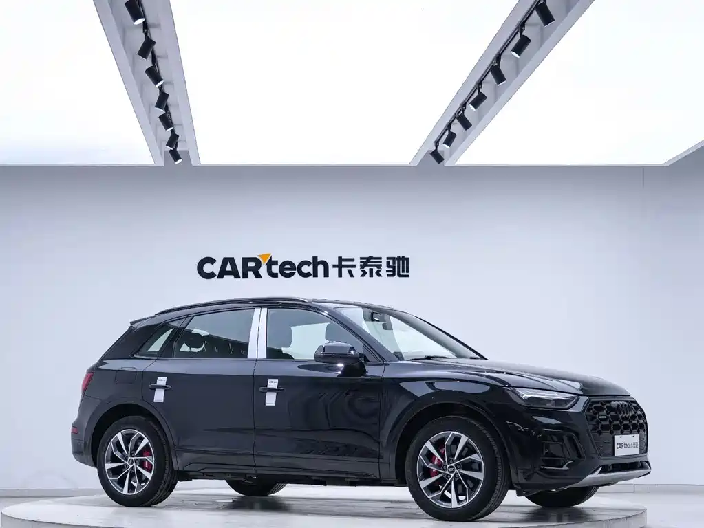 Audi Q5L — миниатюра 24