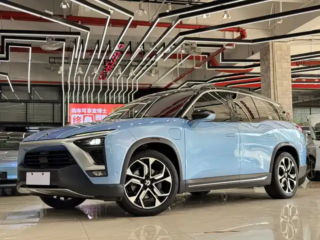 NIO NIO ES8 2018