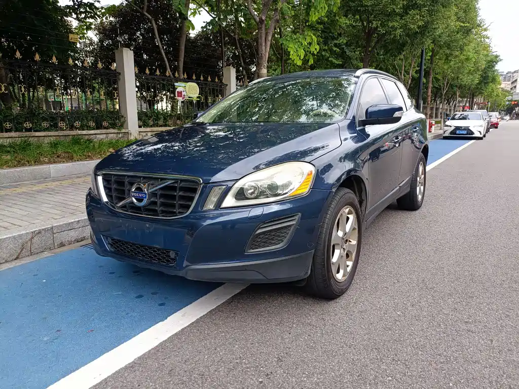 Volvo XC60 (Import) 2012