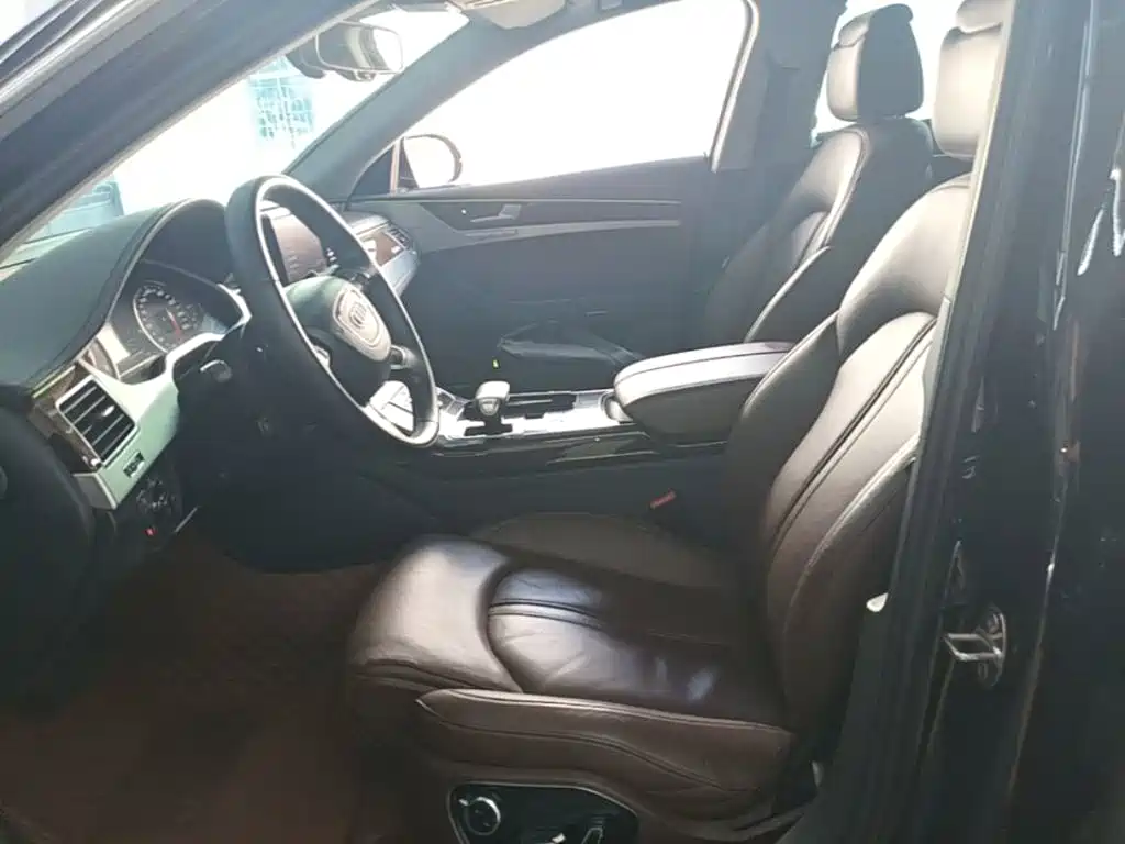 Audi A8 — миниатюра 16