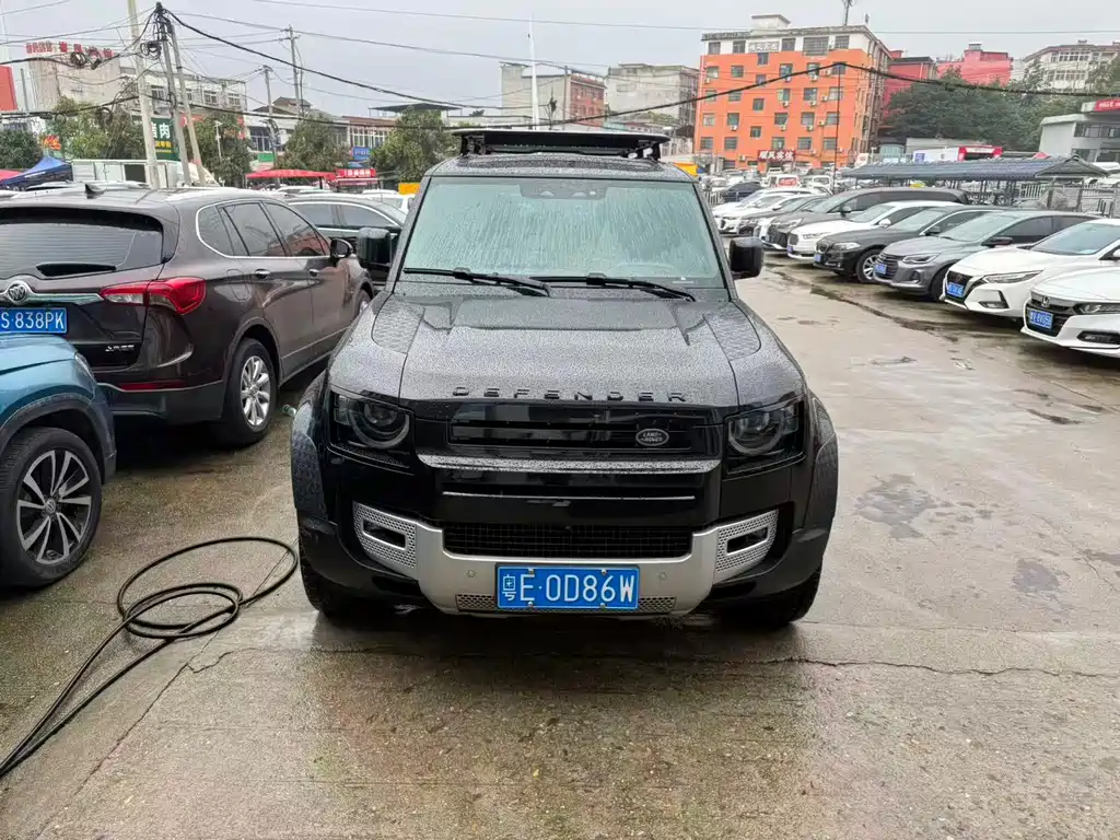 Land Rover Defender — миниатюра 2