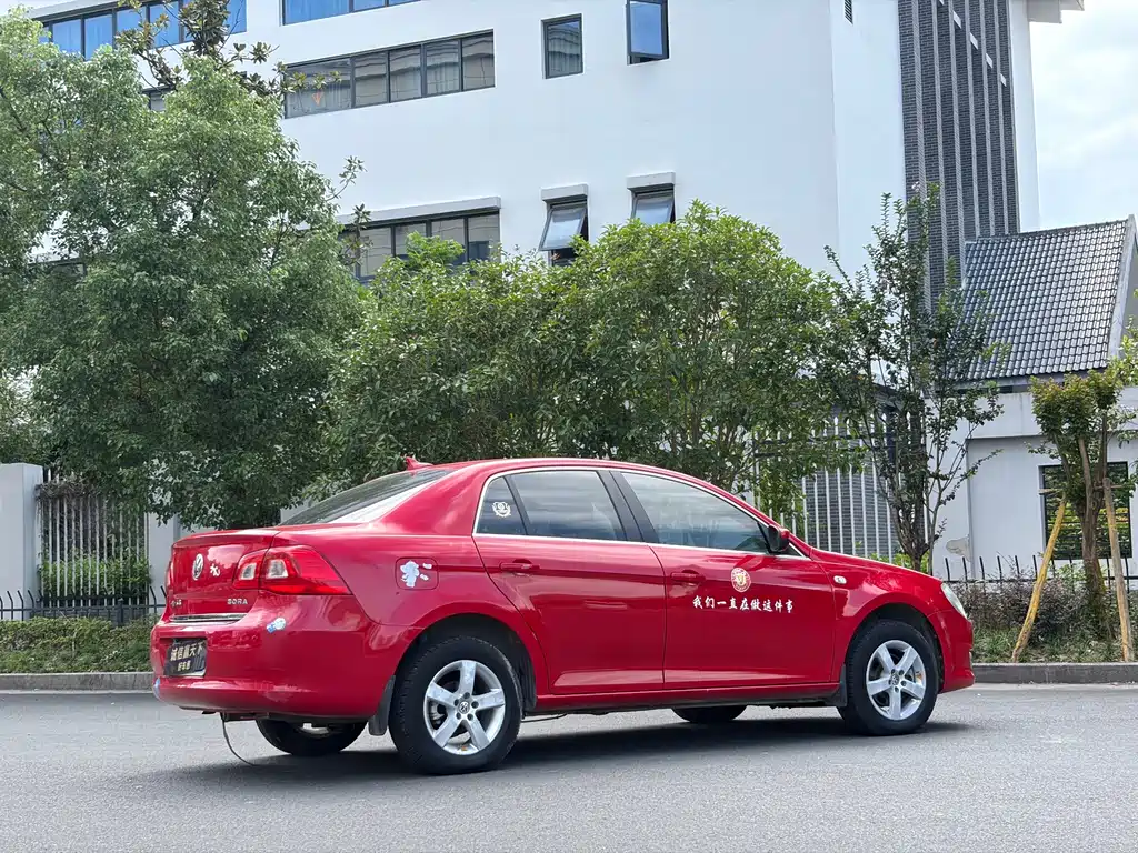 Volkswagen Bora — миниатюра 6