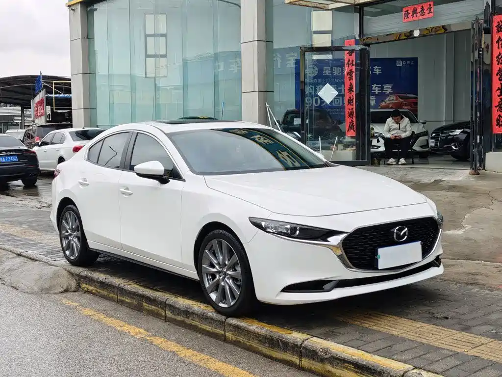 MAZDA 3 ANGKESAILA