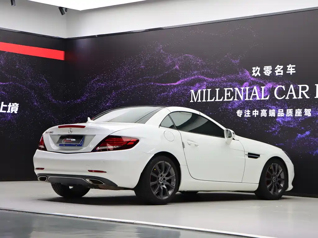 Mercedes-Benz SLC — миниатюра 12