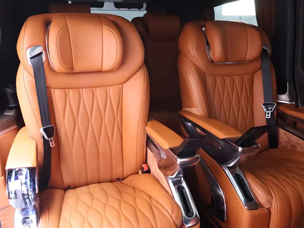 Mercedes-Benz V-Class — миниатюра 23