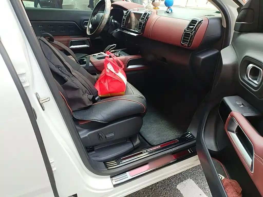 Citroen C5 AIRCROSS — миниатюра 25
