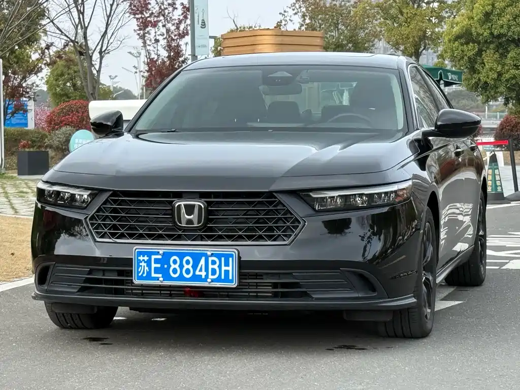 Купить Honda Accord