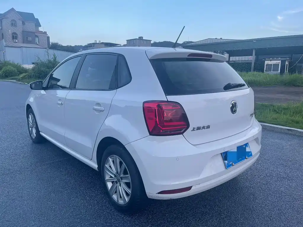 Volkswagen Polo — миниатюра 7