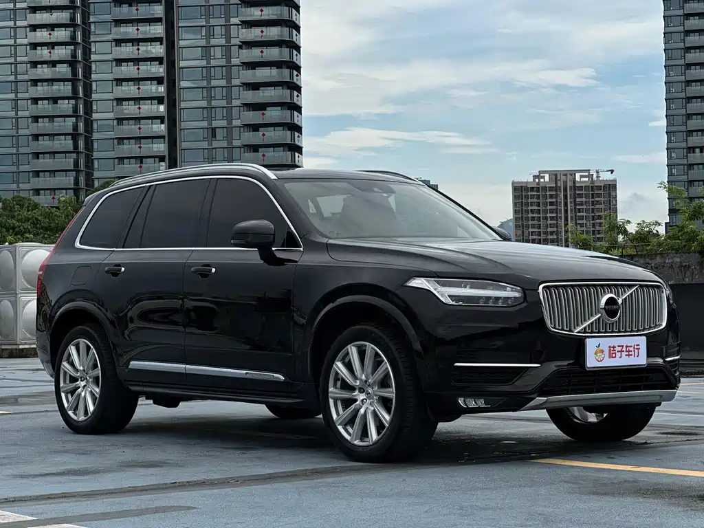 Volvo XC90 2019 T5 7 мест V