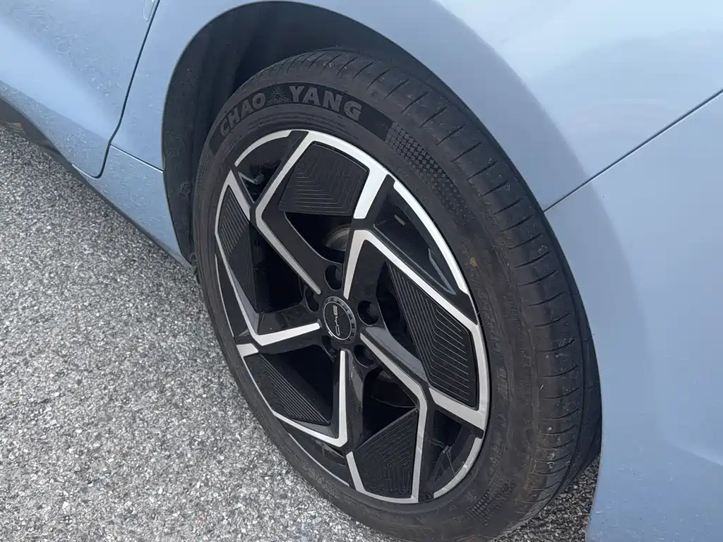 BYD Seal 2022 700km