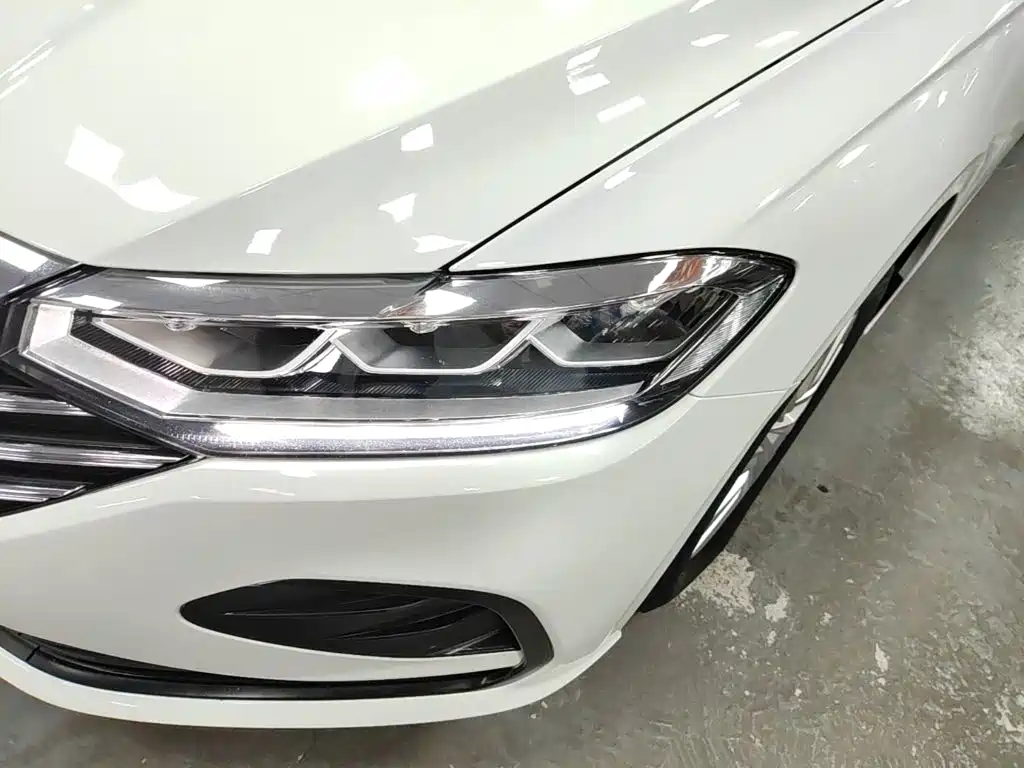 Volkswagen Lavida — миниатюра 24