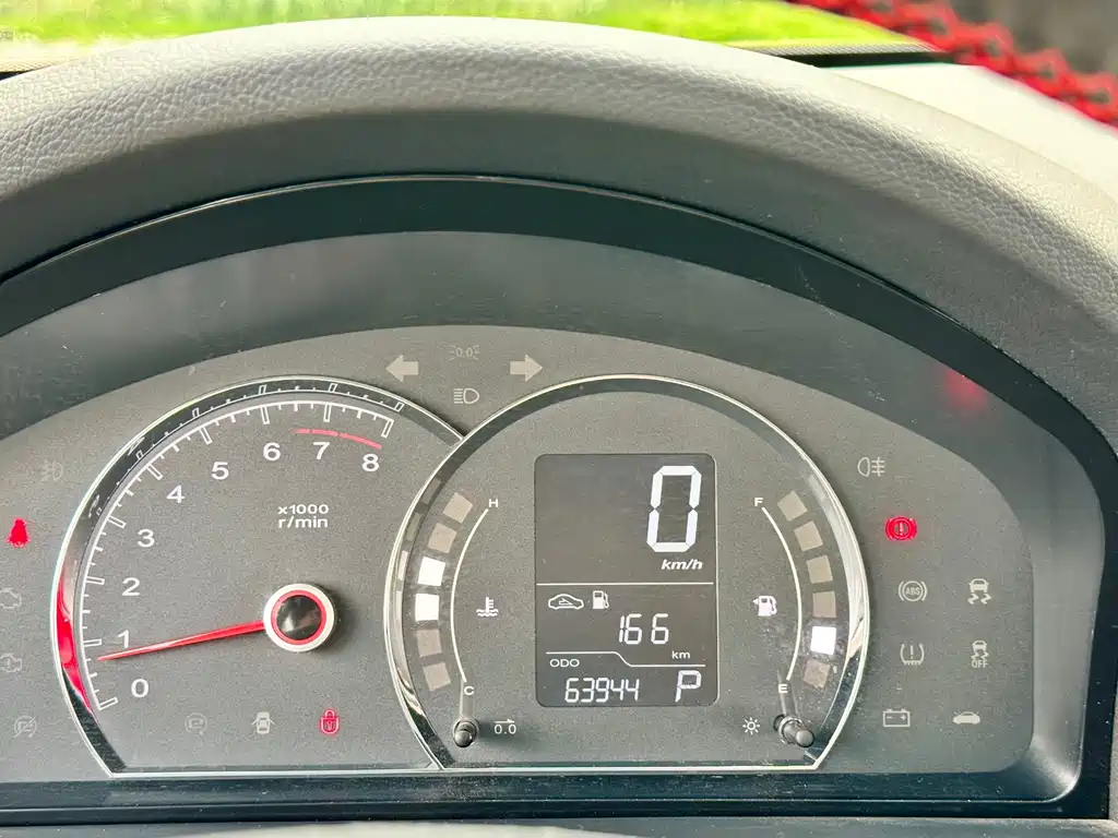 Roewe 350 1.5L Auto Luxury Sunroof Edition, фото 41