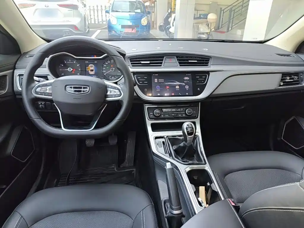 Geely Emgrand GL — миниатюра 10