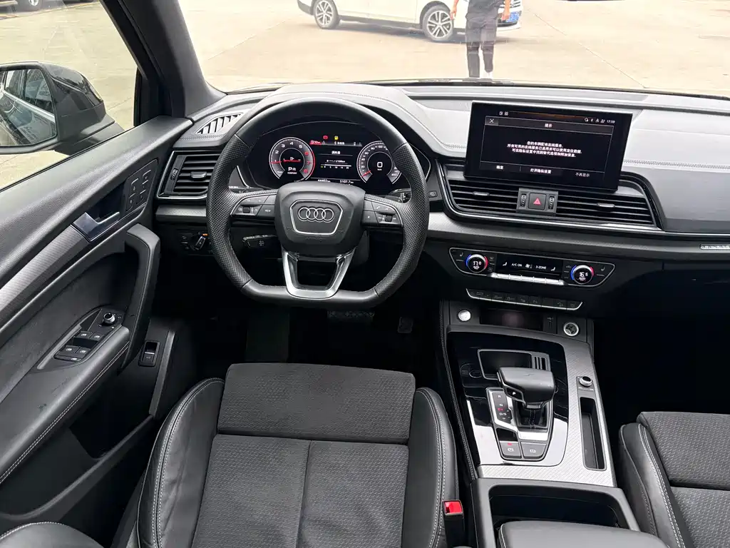 Audi Q5L Sportback 2022 40 TFSI Luxury