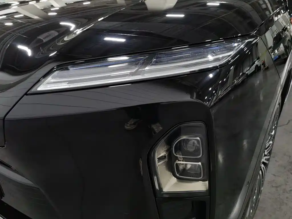 NIO ES8 — миниатюра 7