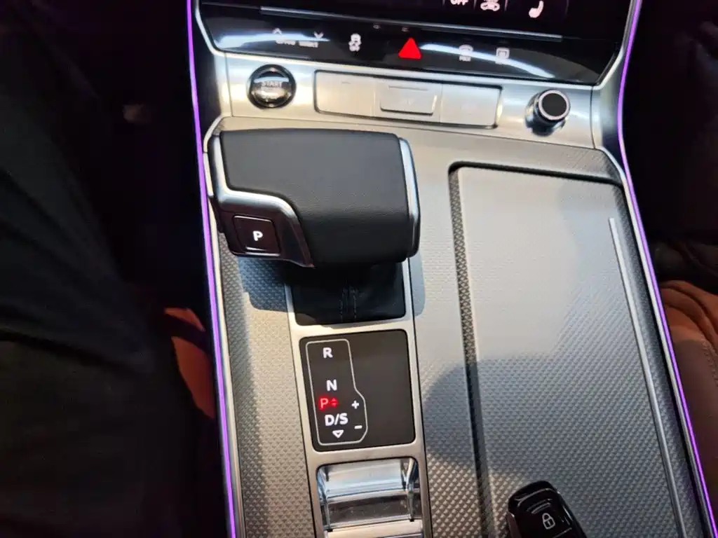 Audi A7L — миниатюра 14