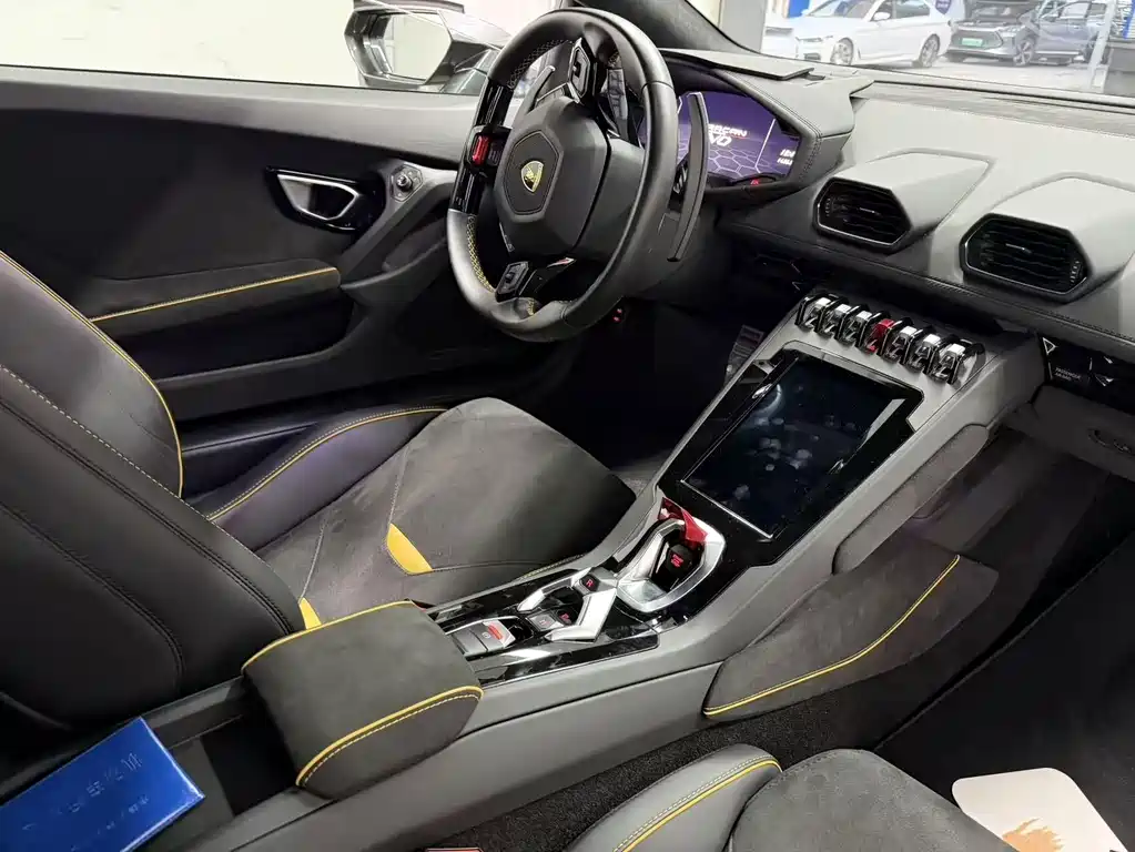 Lamborghini Huracán — миниатюра 5