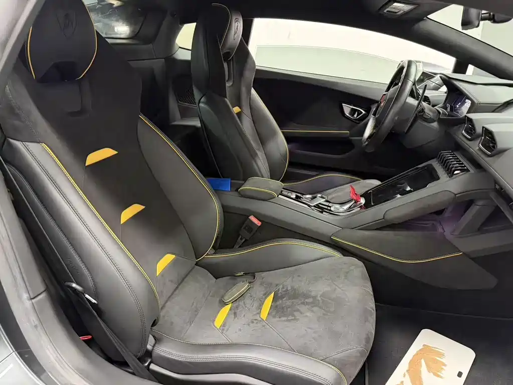 Lamborghini Huracán — миниатюра 6