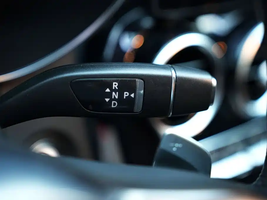 Mercedes-Benz C-Class — миниатюра 13