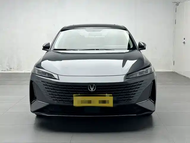 Changan Yida — миниатюра 2