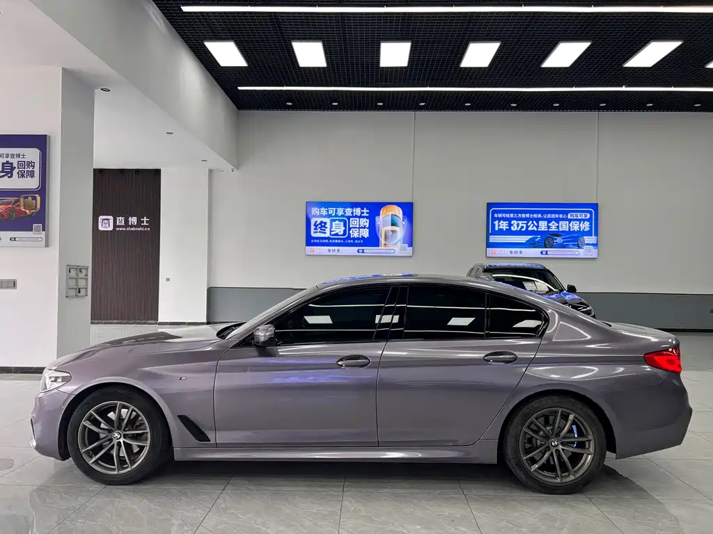 BMW 5 Series (Import) — миниатюра 15
