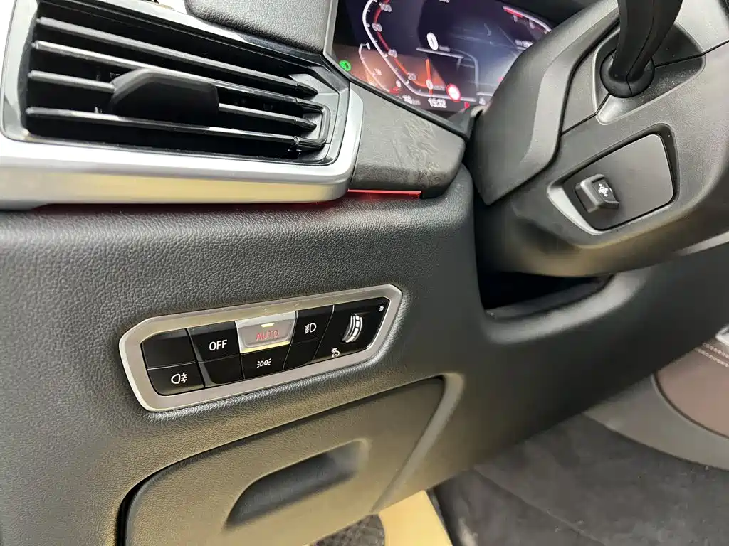 BMW X5 — миниатюра 28