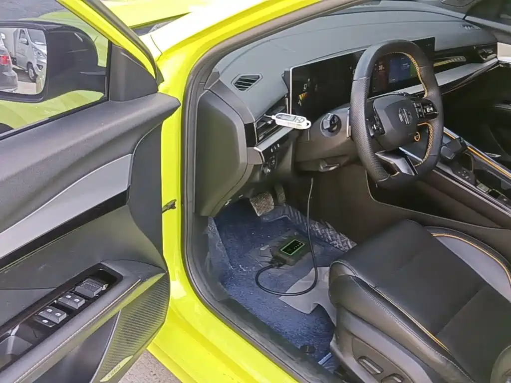 MG MG5 Scorpio — миниатюра 16