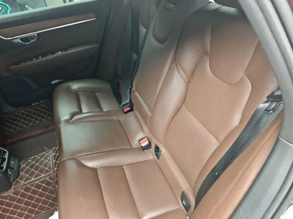 Volvo S90 — миниатюра 18