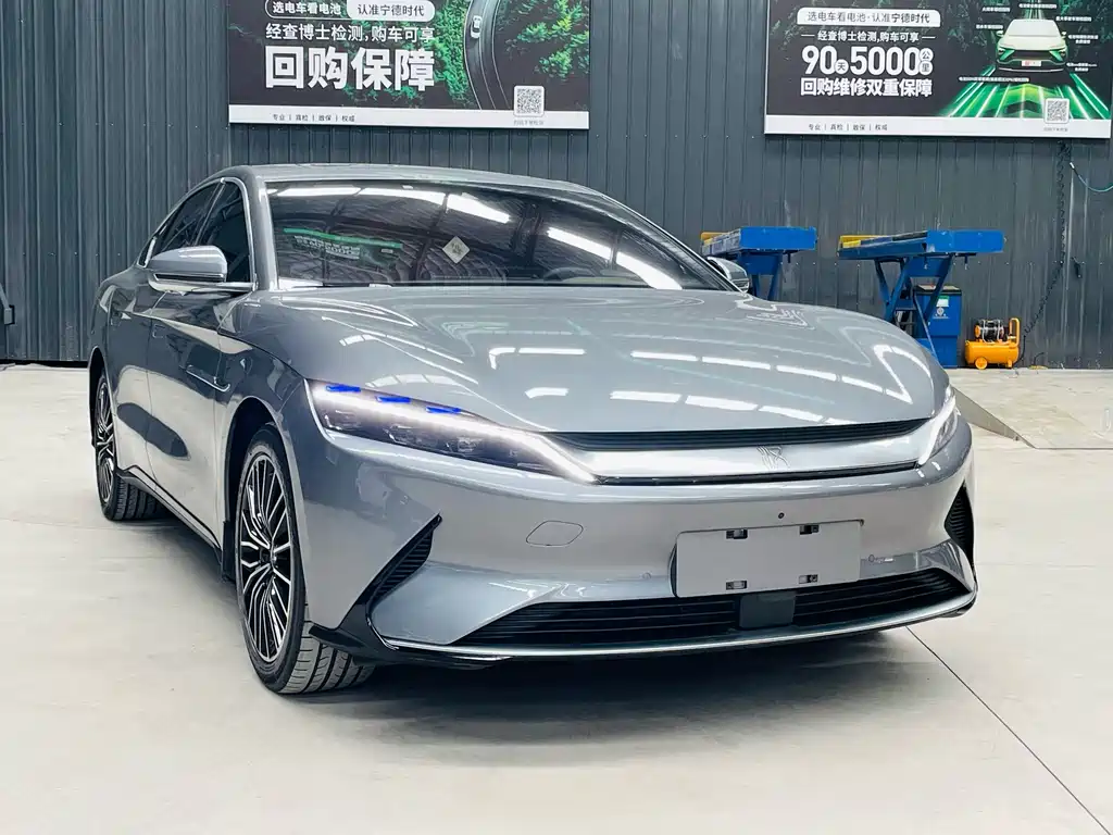 BYD Han — миниатюра 3