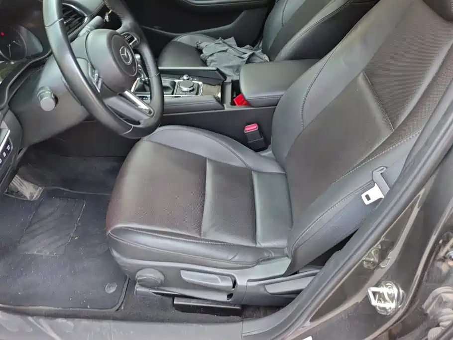 Mazda 3 Axela — миниатюра 9