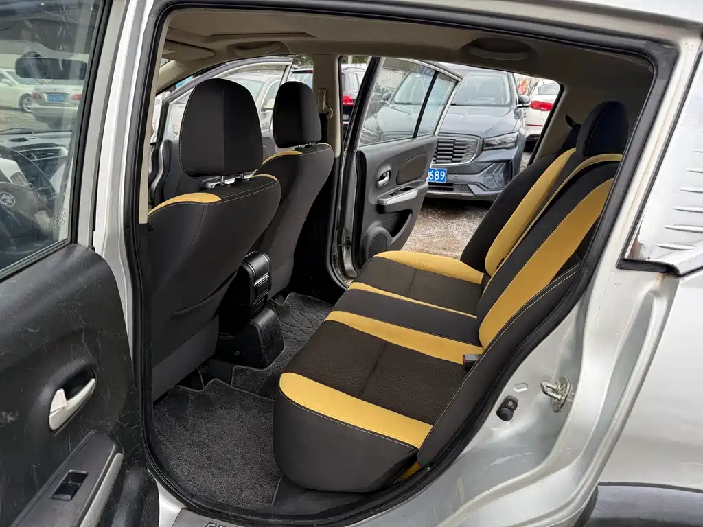 Venucia R50X — миниатюра 14