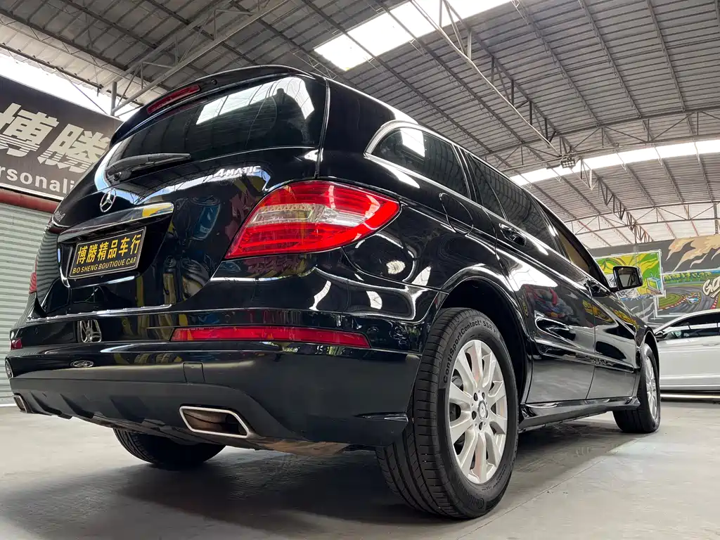 Mercedes-Benz R 2011 R 350 L 4MATIC