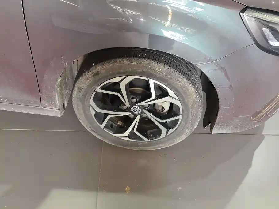 MG MG5 — миниатюра 6
