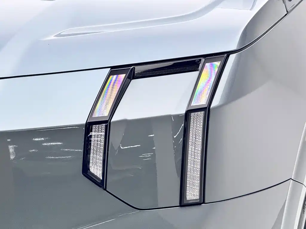 Zeekr 009 2024 мест 108kWh