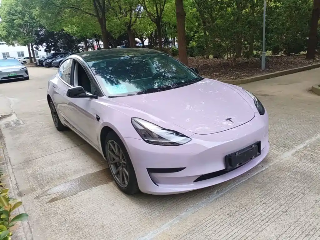 Tesla Model 3 — миниатюра 4
