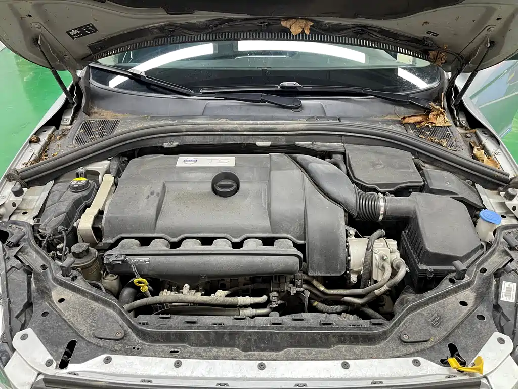 Volvo XC60 (Import) — миниатюра 29