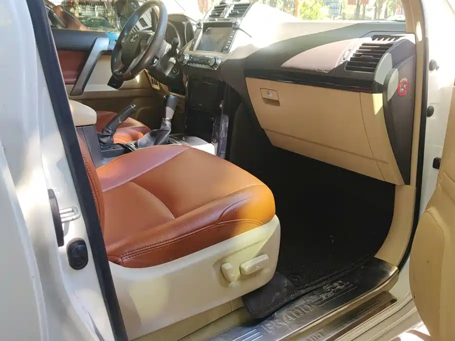 Toyota Prado (Import) — миниатюра 8
