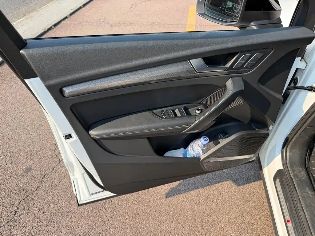 Audi Q5L — миниатюра 6