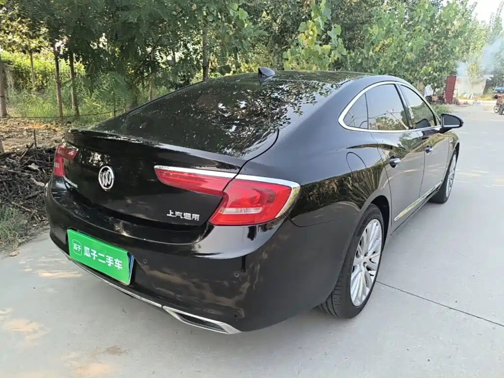 Buick LaCrosse — миниатюра 7