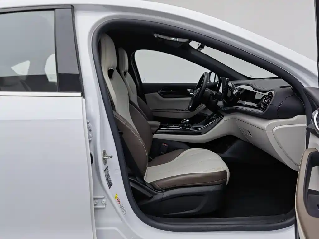 BYD Qin PLUS — миниатюра 23