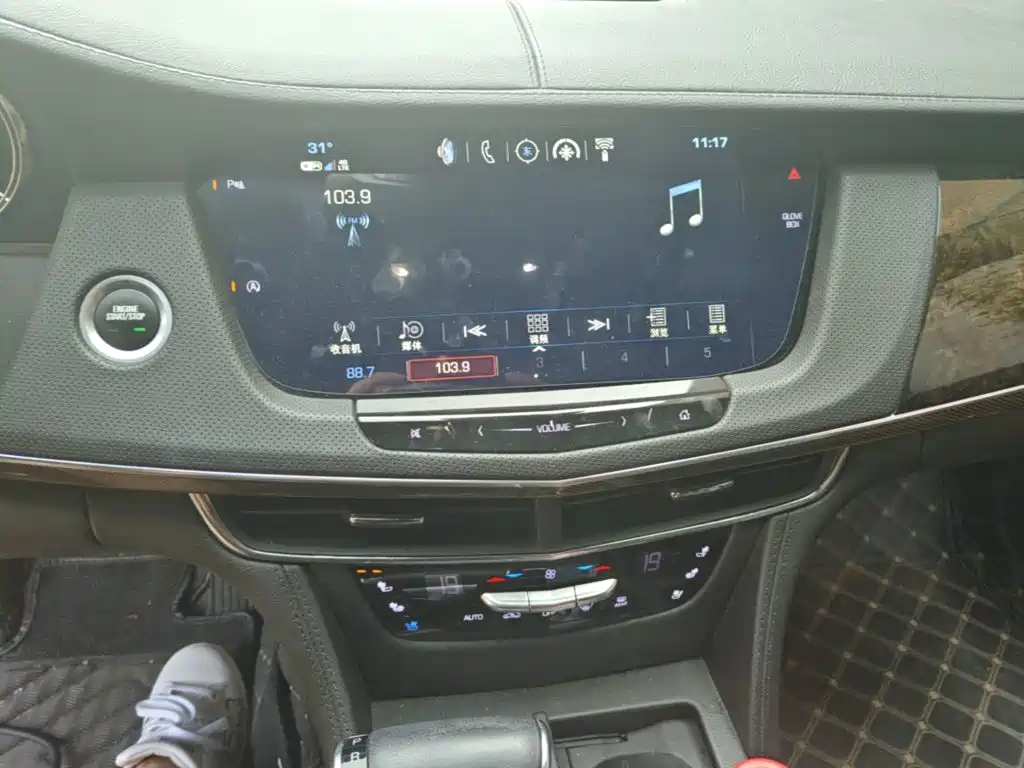 Cadillac CT6 — миниатюра 13