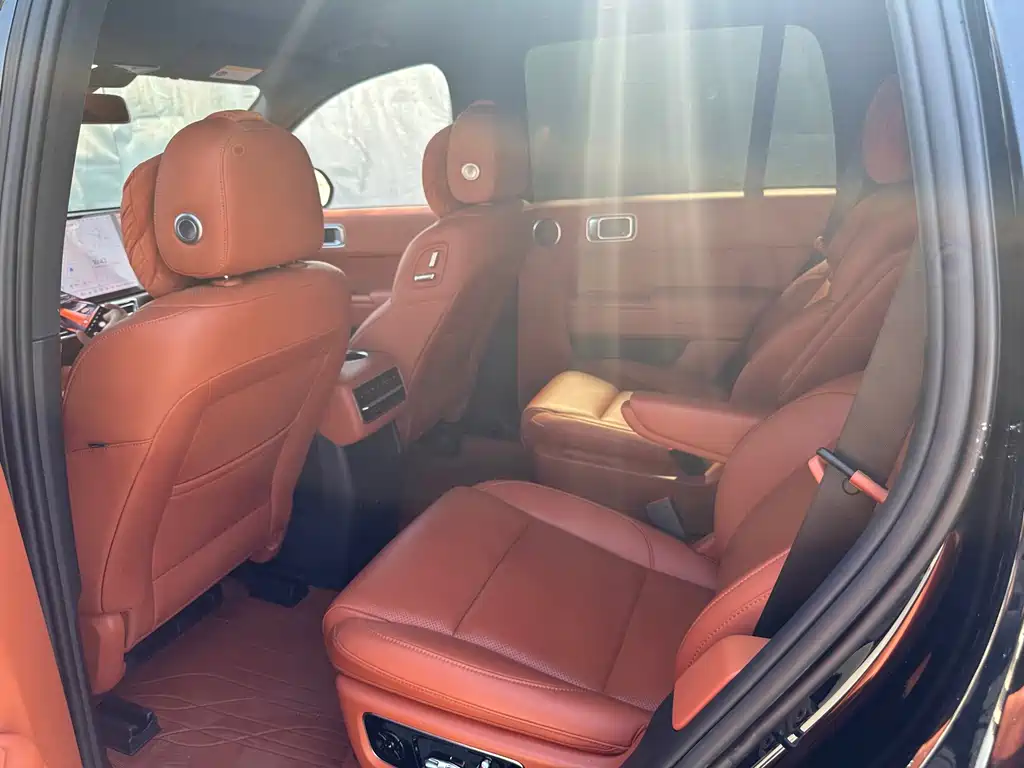 Li Auto Li L8 — миниатюра 6