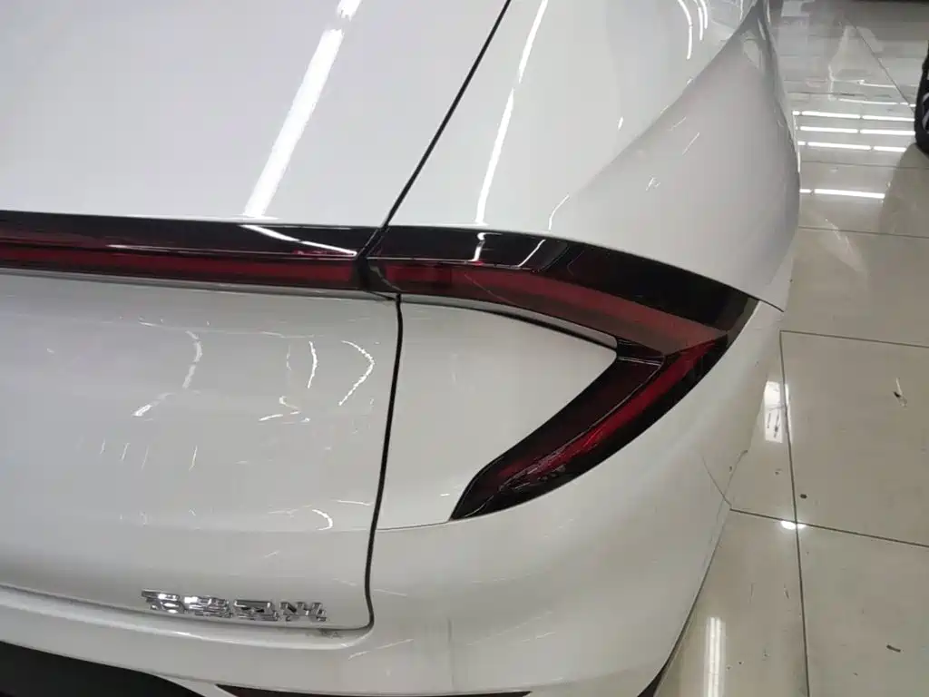 Wuling Xingguang — миниатюра 8