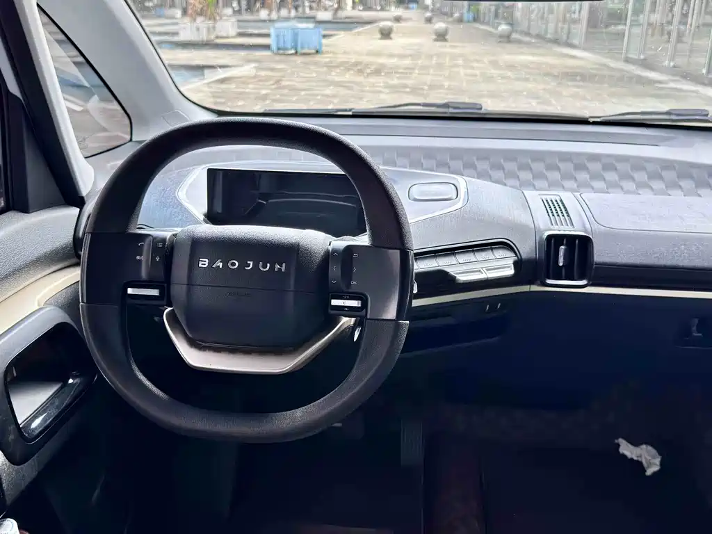 Baojun KiWi EV — миниатюра 10