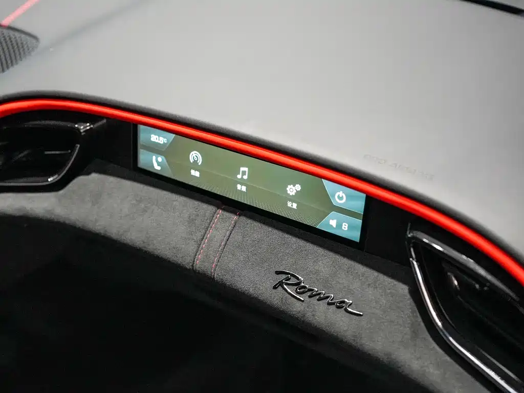 Ferrari Roma — миниатюра 19