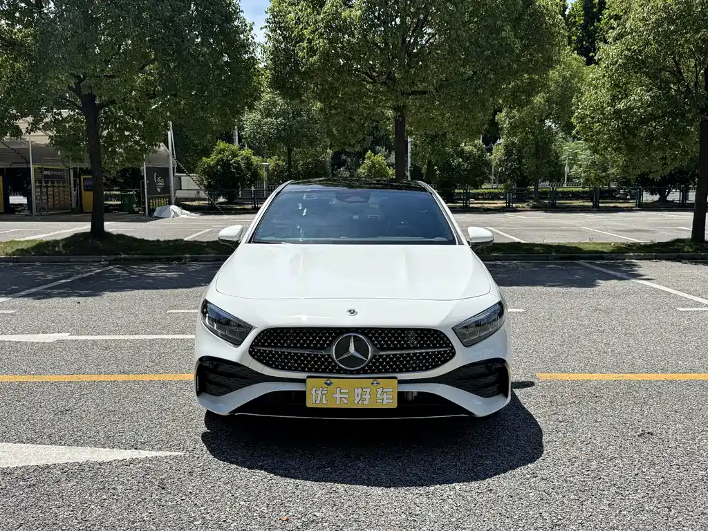Mercedes-Benz A-Class — миниатюра 2
